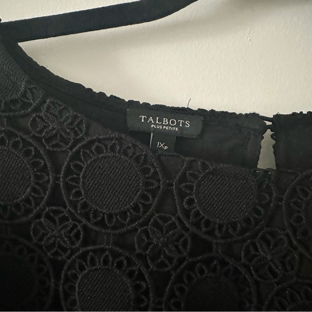 Talbots Plus Petite 1XP Medallion Lace Top - Picture 5 of 6